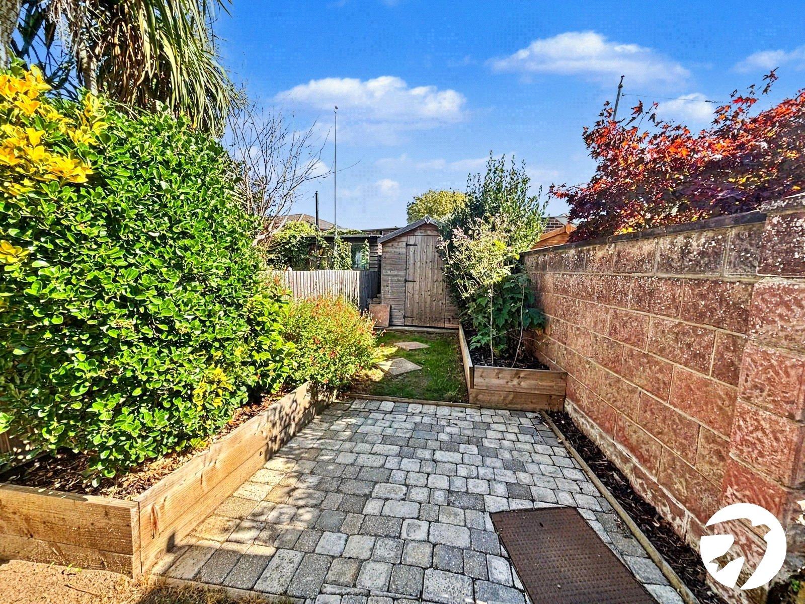 2 bedroom property to rent in Dartford | Robinson Jackson