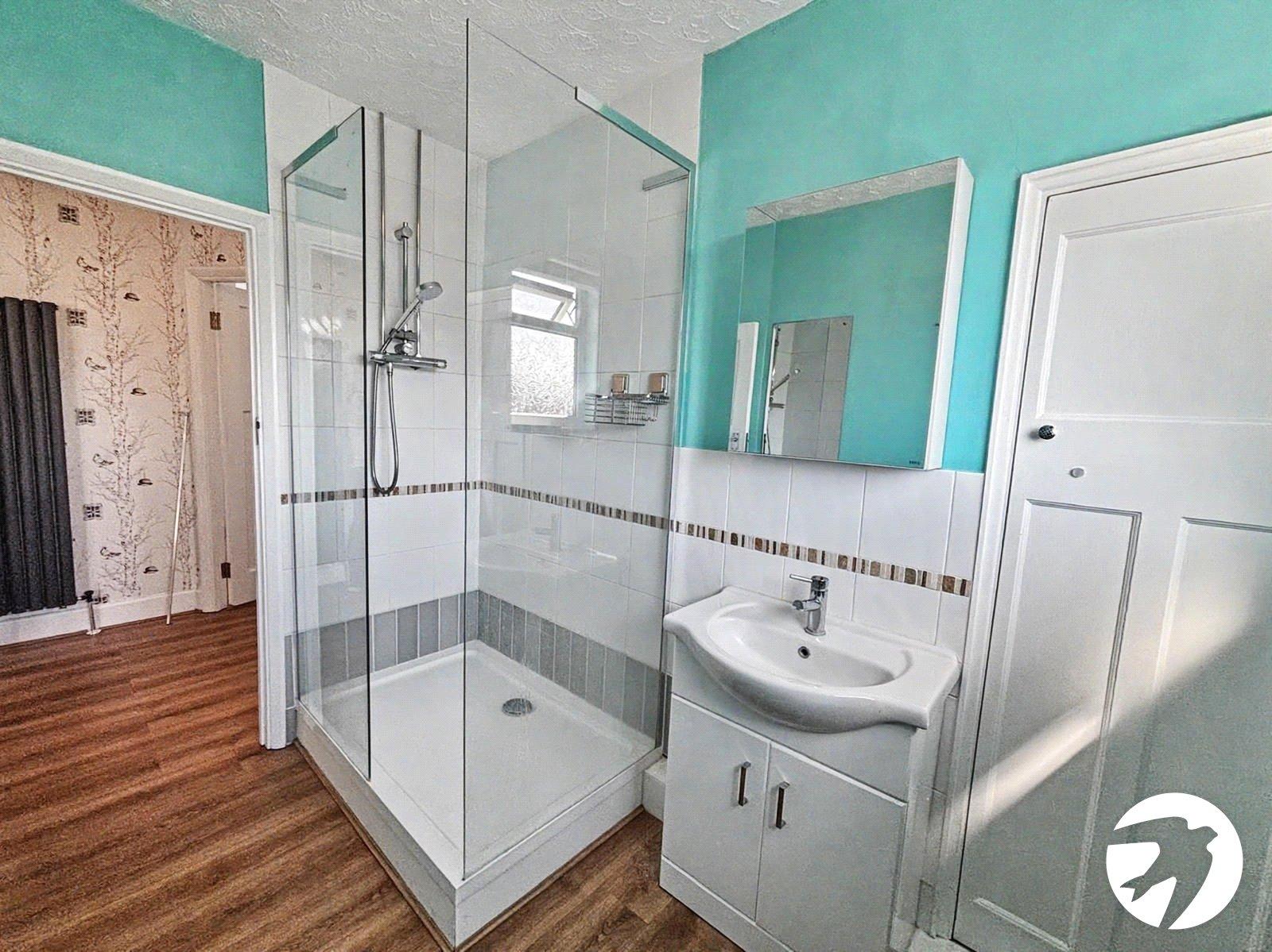 2 bedroom property to rent in Dartford | Robinson Jackson