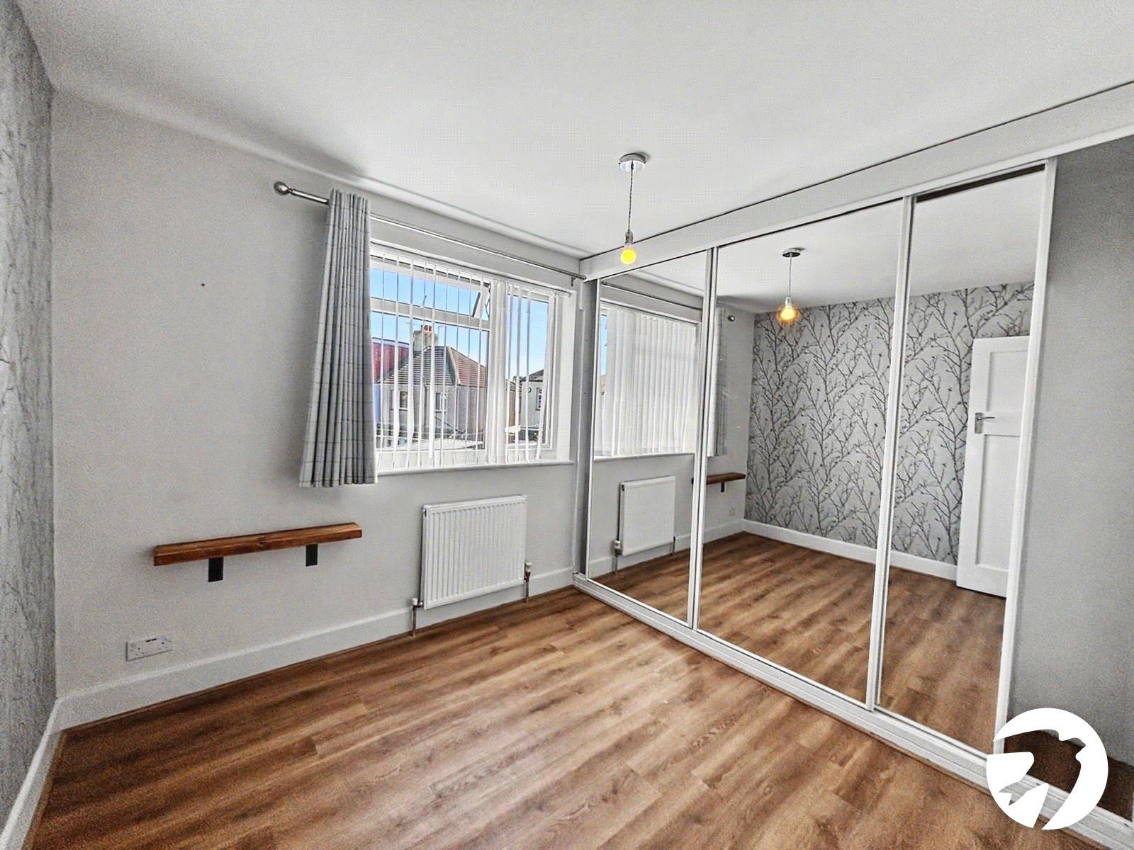 2 bedroom property to rent in Dartford | Robinson Jackson
