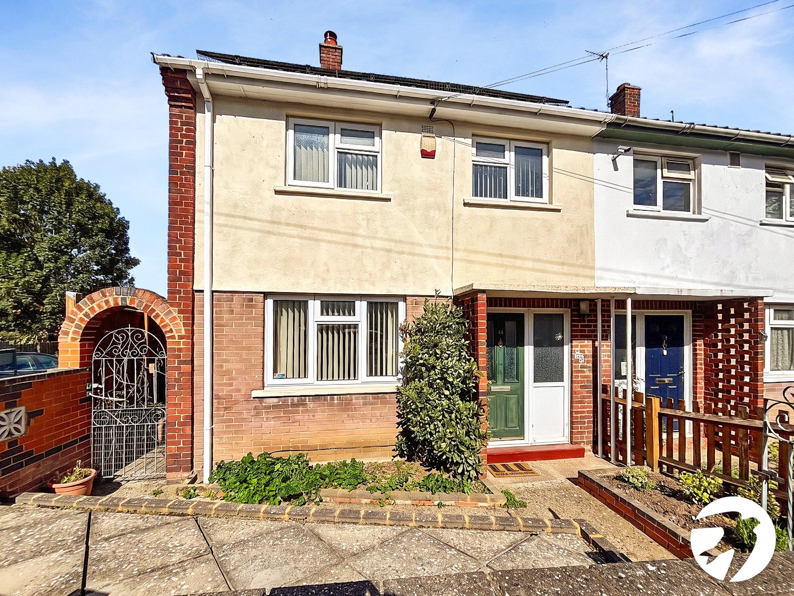 2 bedroom house to rent in Dartford | Robinson Jackson