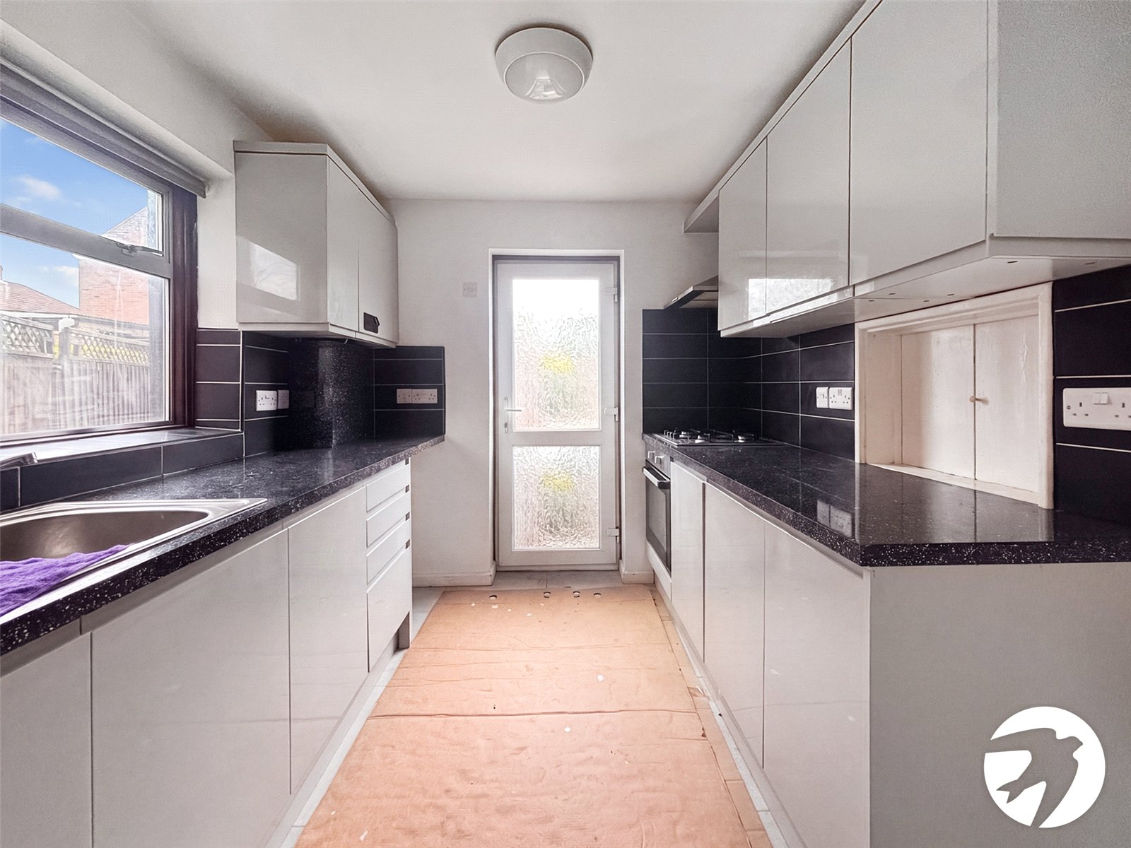 3 bedroom house to rent in Dartford | Robinson Jackson