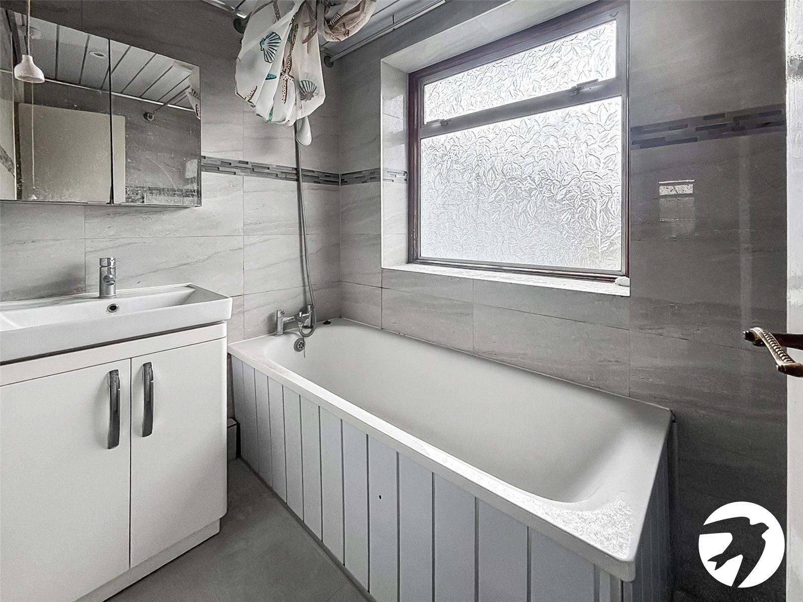 3 bedroom house to rent in Dartford | Robinson Jackson
