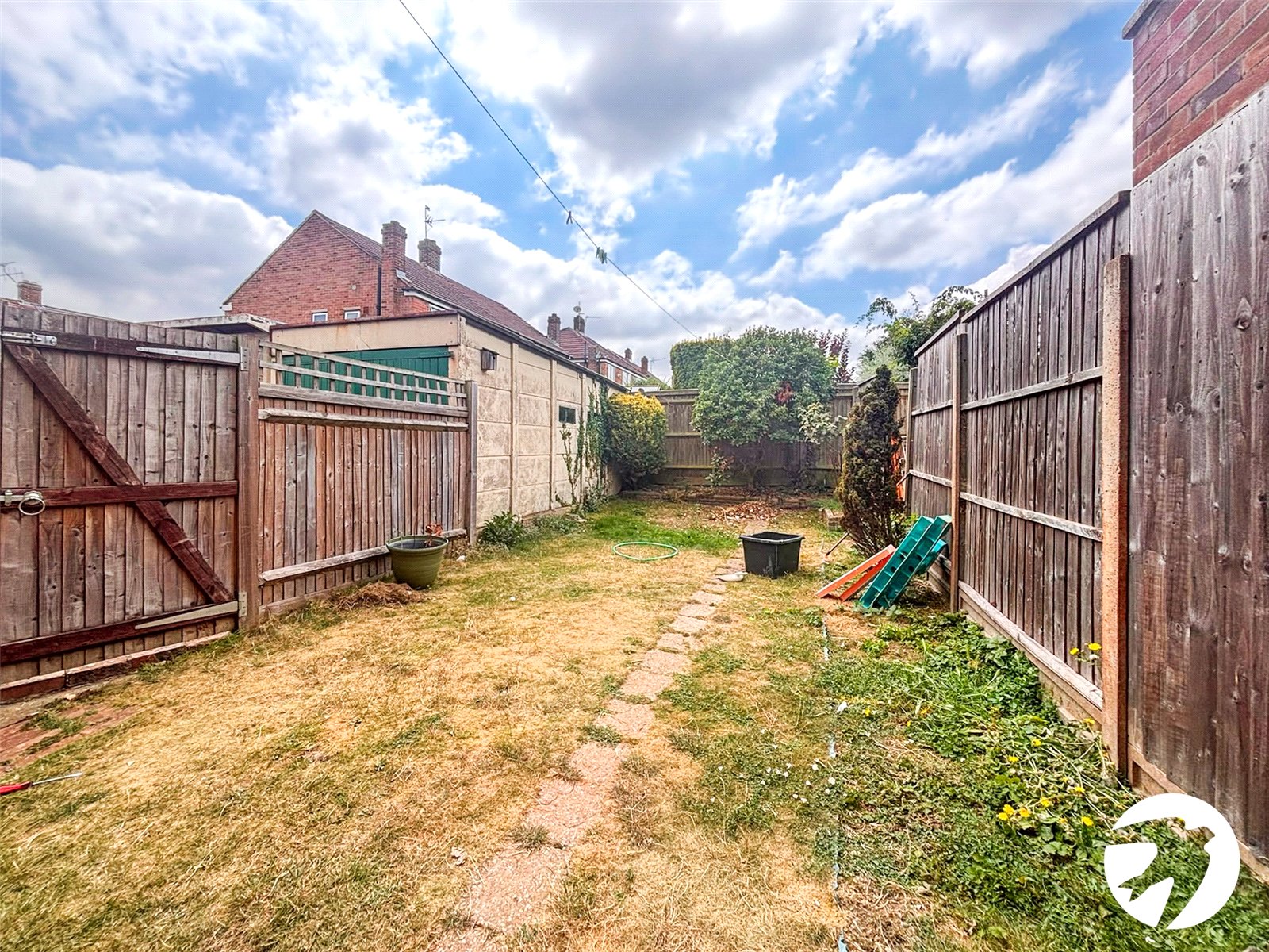 3 bedroom house to rent in Dartford | Robinson Jackson