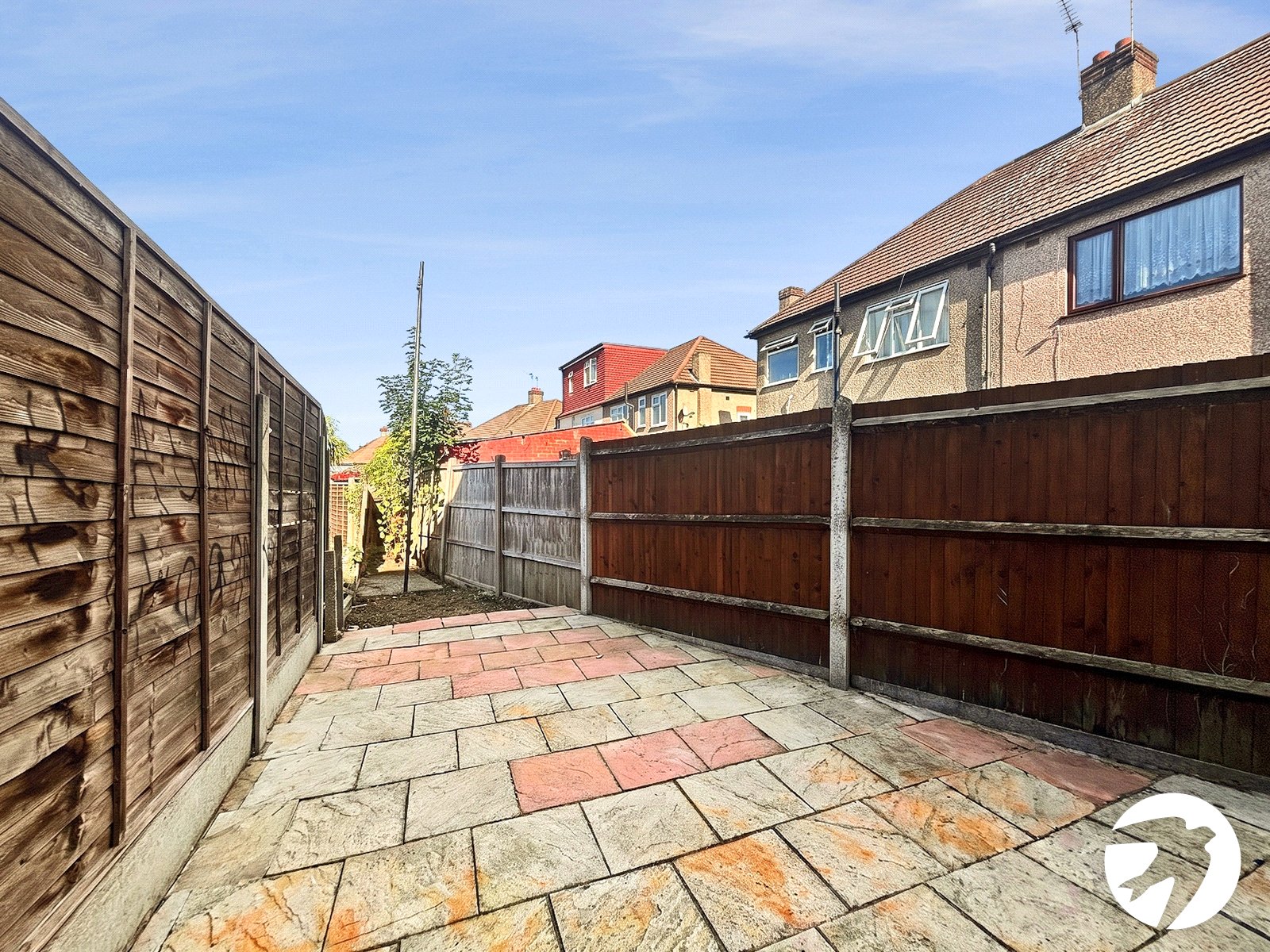 2 bedroom house to rent in Dartford | Robinson Jackson