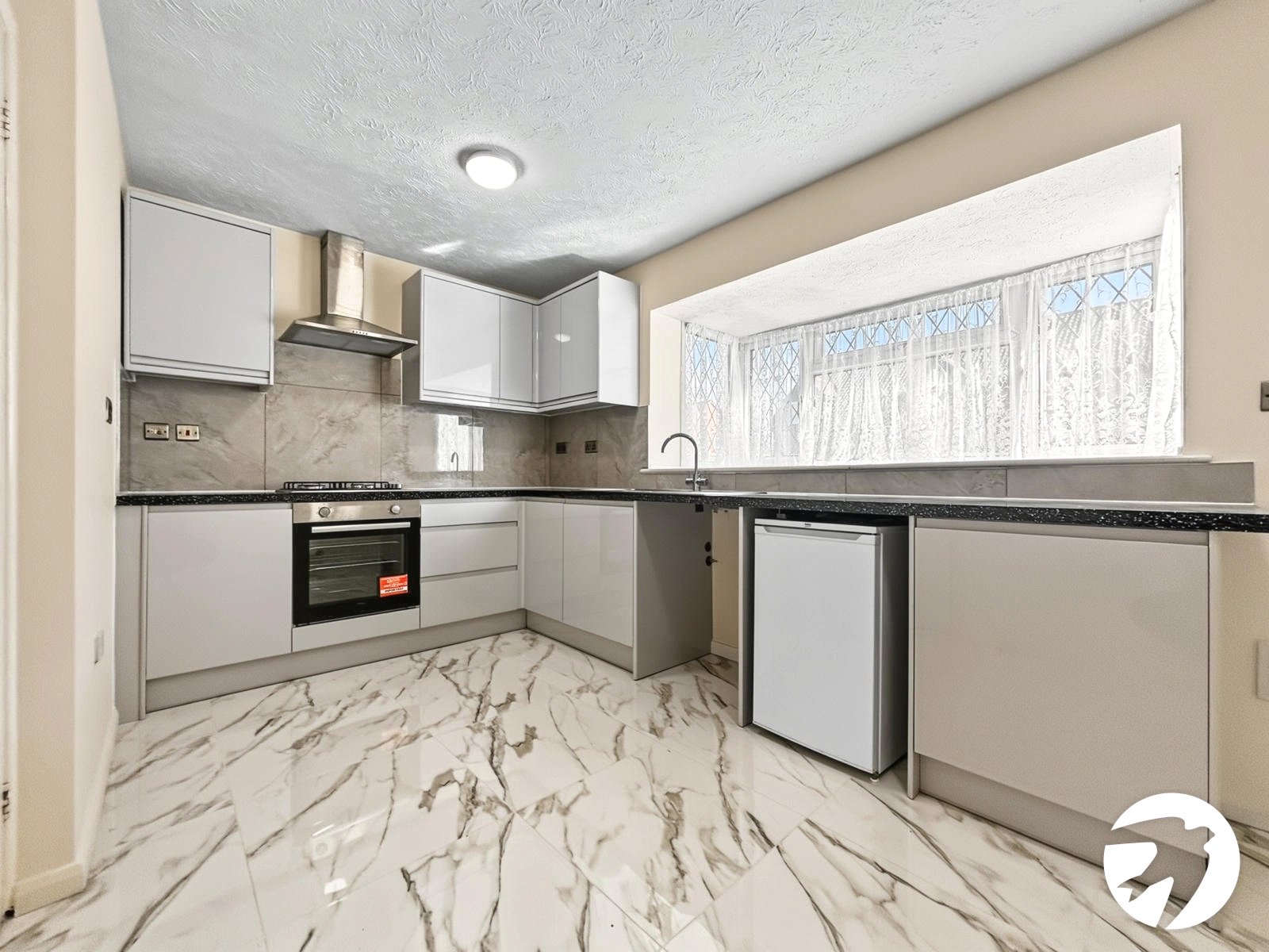 3 bedroom house to rent in Dartford | Robinson Jackson