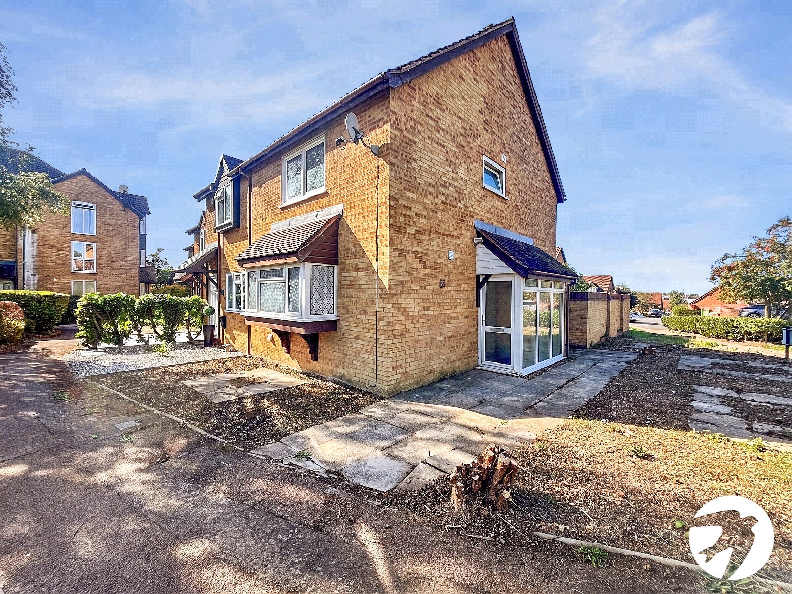 3 bedroom house to rent in Dartford | Robinson Jackson
