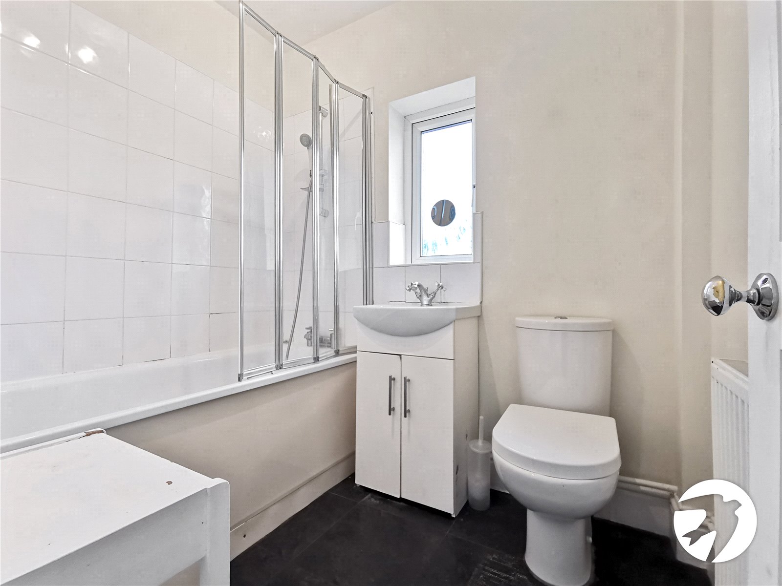 3 bedroom house to rent in Dartford | Robinson Jackson