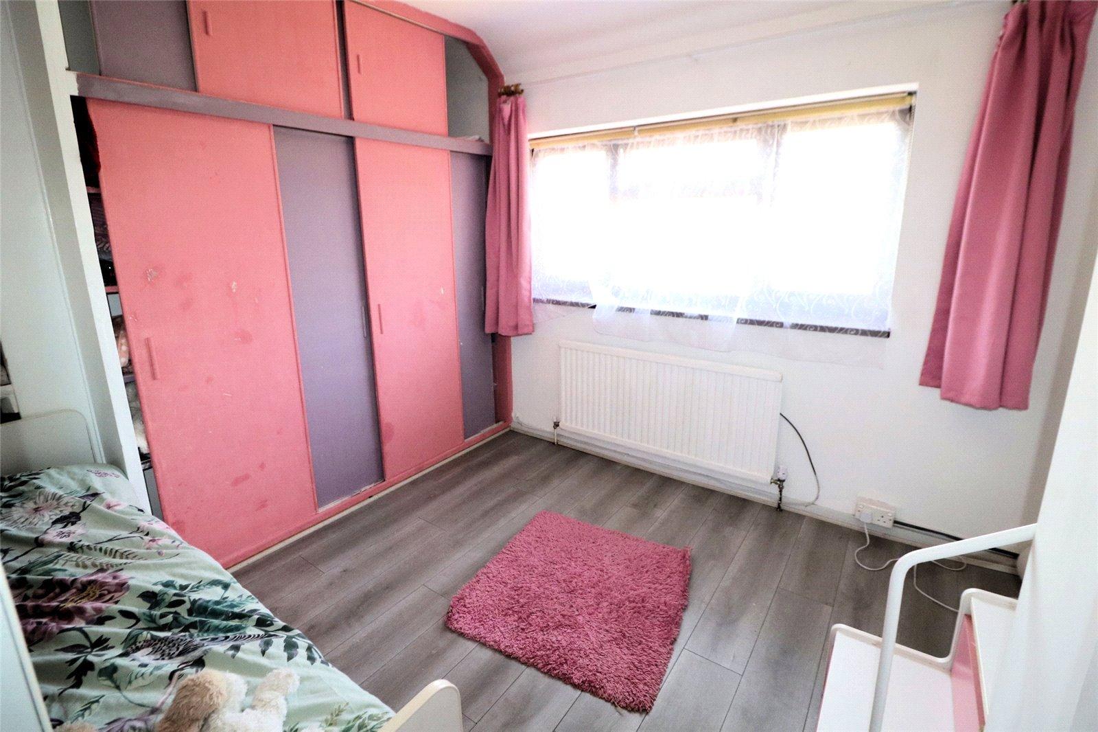 3 bedroom house to rent in Erith | Robinson Jackson