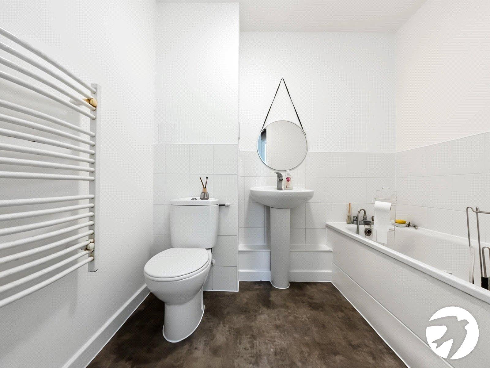 2 bedroom property to rent in Belvedere | Robinson Jackson