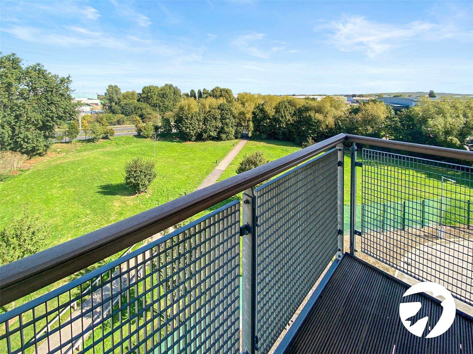 2 bedroom property to rent in Belvedere | Robinson Jackson