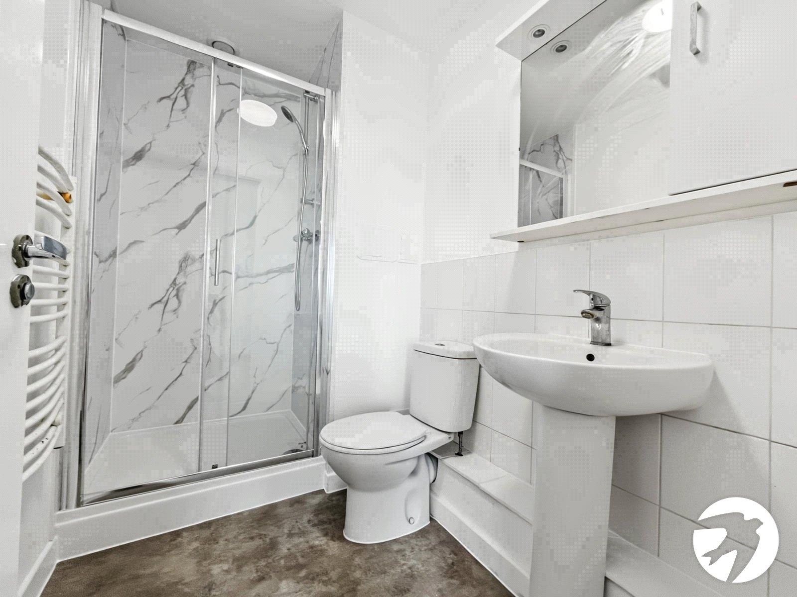 2 bedroom property to rent in Belvedere | Robinson Jackson