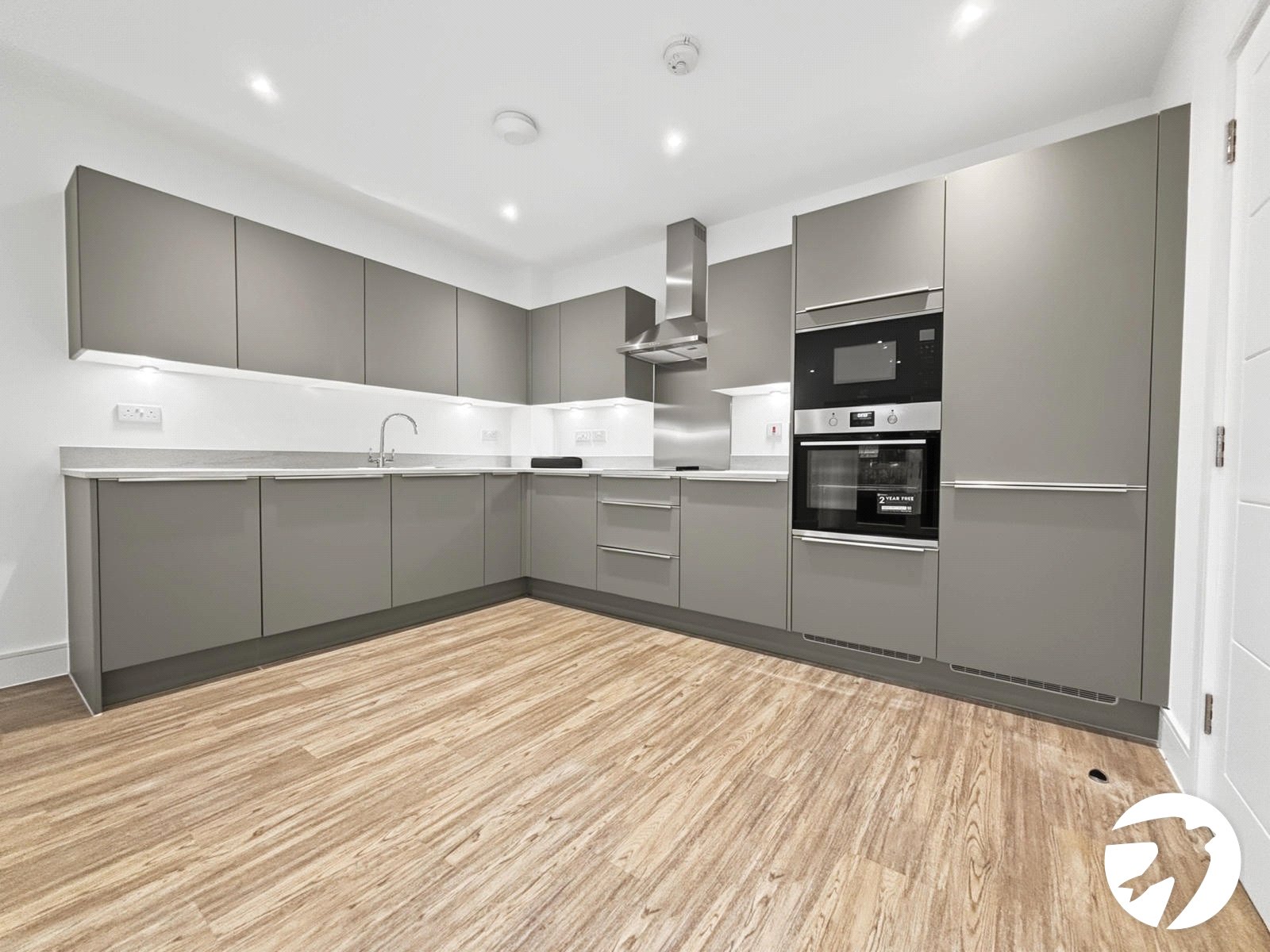 2 bedroom property to rent in  | Robinson Jackson