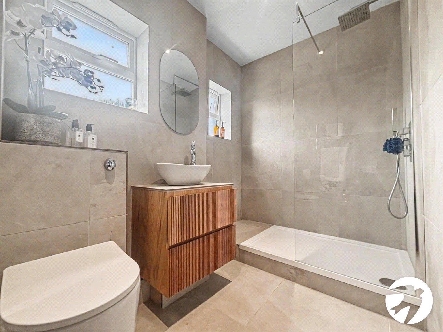 2 bedroom property to rent in Dartford | Robinson Jackson