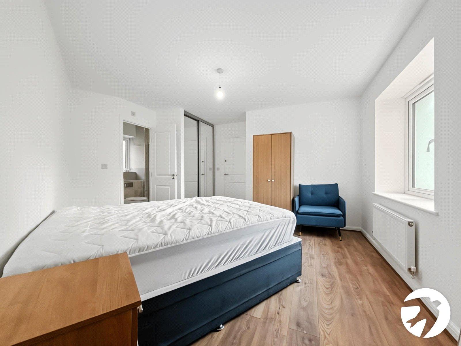 3 bedroom house to rent in Dartford | Robinson Jackson