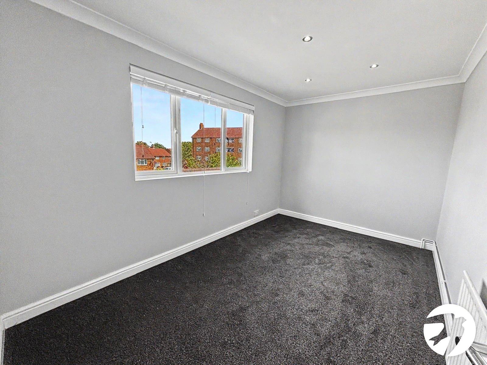 3 bedroom house to rent in Erith | Robinson Jackson