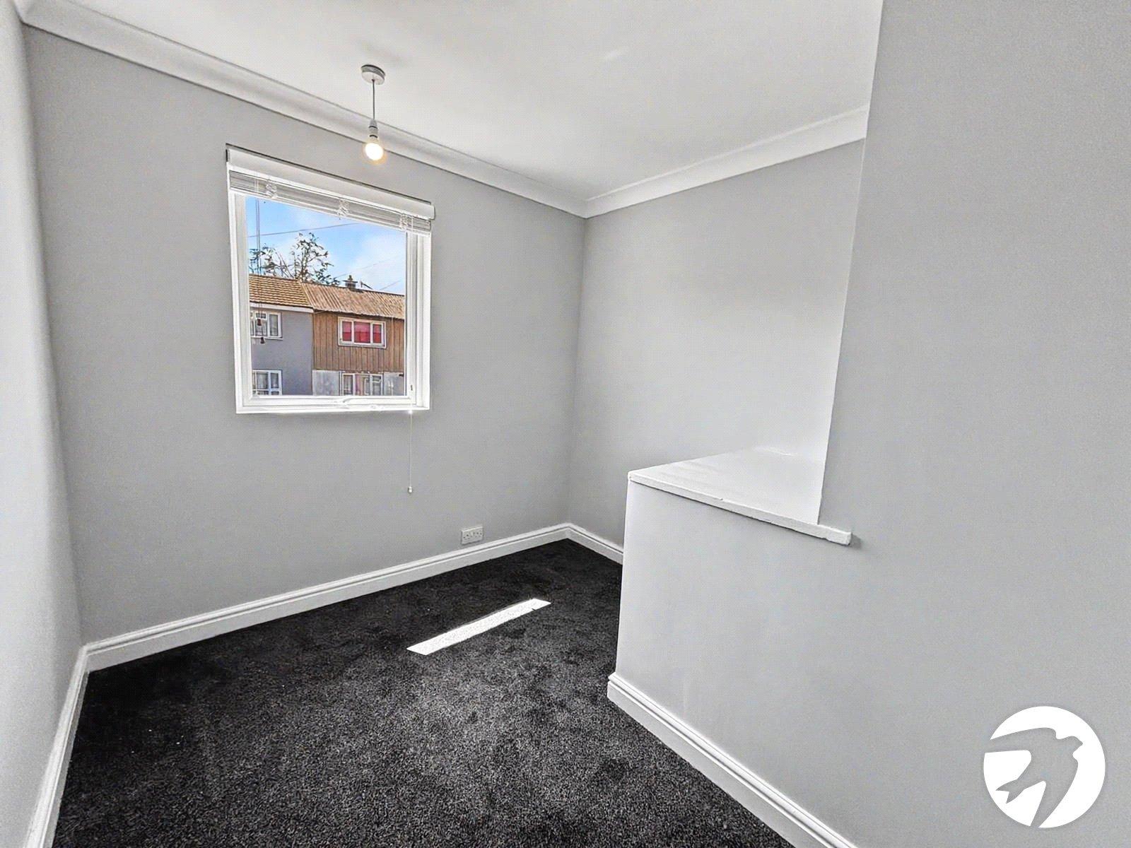 3 bedroom house to rent in Erith | Robinson Jackson