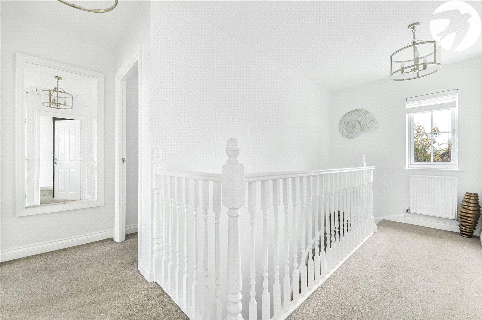4 bedroom house to rent in Dartford | Robinson Jackson