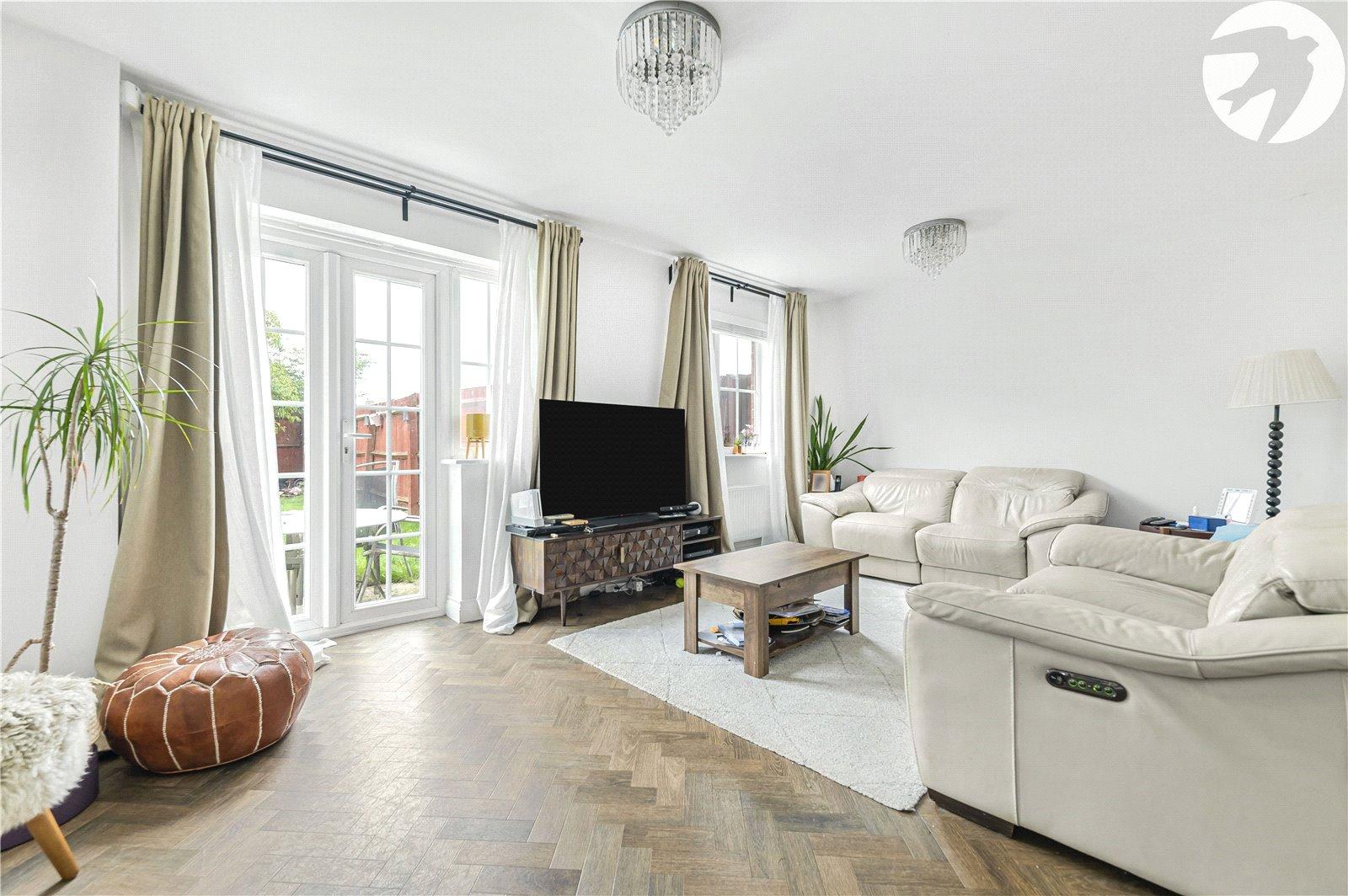 4 bedroom house to rent in Dartford | Robinson Jackson