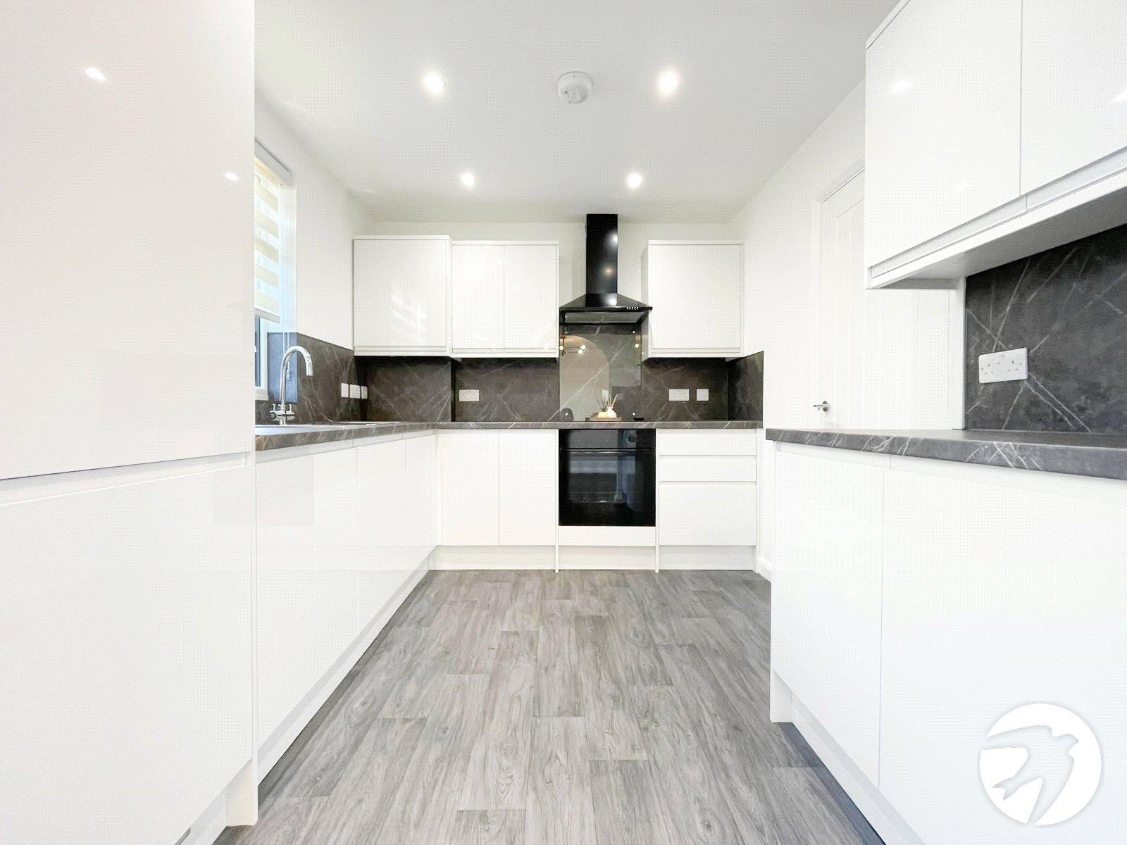 3 bedroom house to rent in  | Robinson Jackson