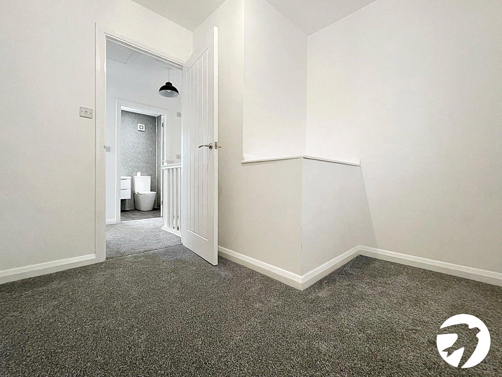 3 bedroom house to rent in  | Robinson Jackson