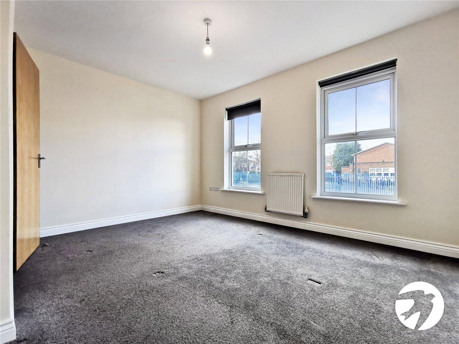 3 bedroom house to rent in King Edward Avenue | Robinson Jackson