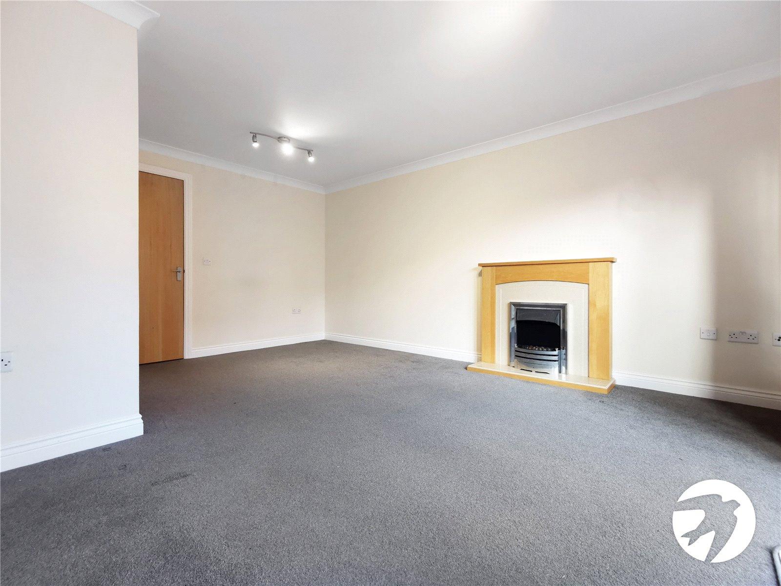 3 bedroom house to rent in King Edward Avenue | Robinson Jackson