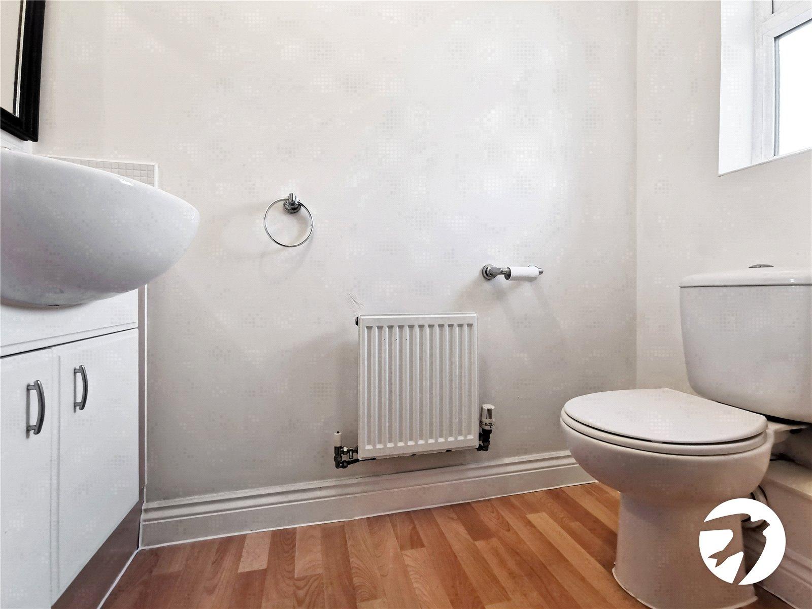 3 bedroom house to rent in King Edward Avenue | Robinson Jackson