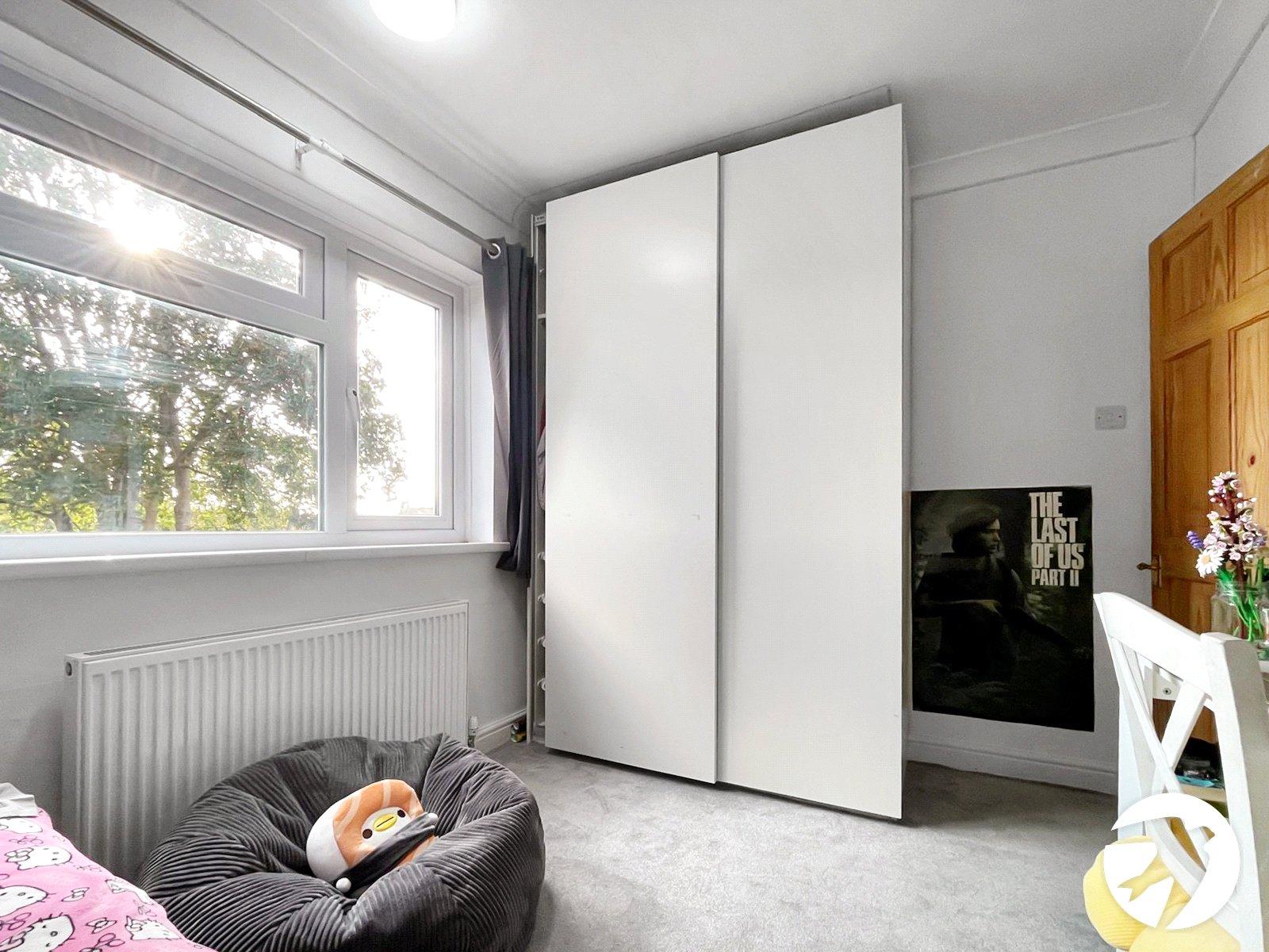 2 bedroom property to rent in  | Robinson Jackson