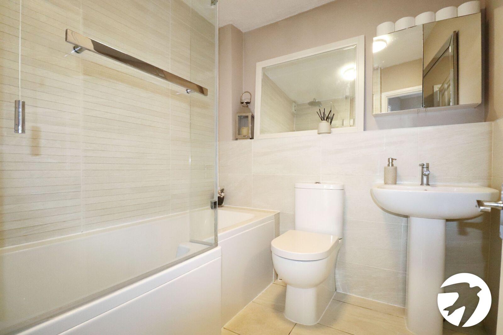 2 bedroom property for sale in  | Robinson Jackson