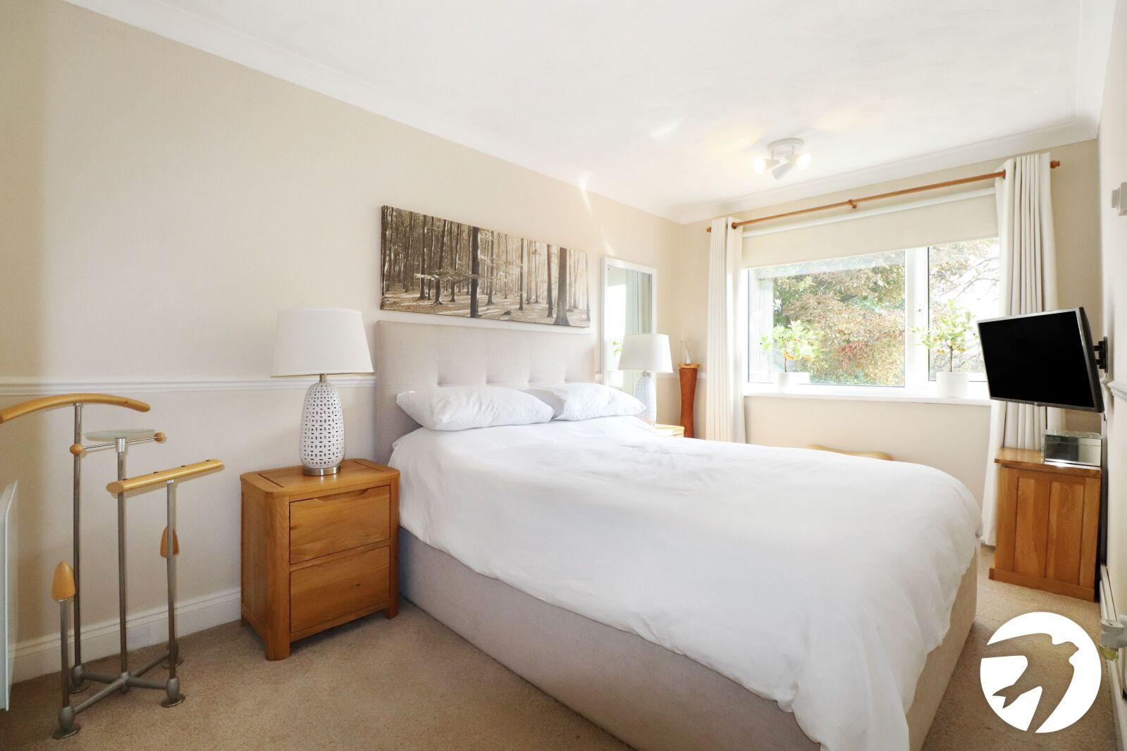 2 bedroom property for sale in  | Robinson Jackson