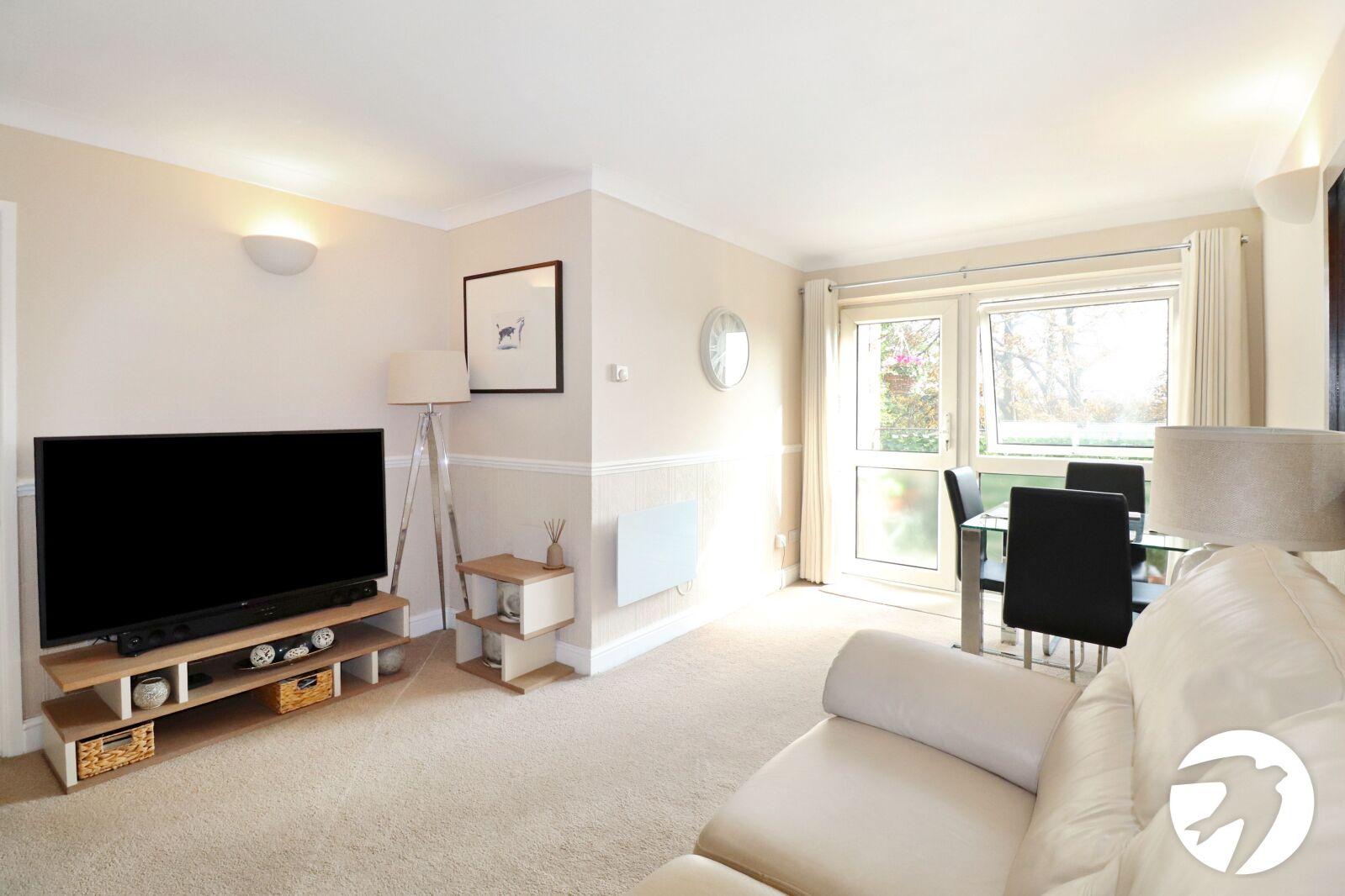 2 bedroom property for sale in  | Robinson Jackson