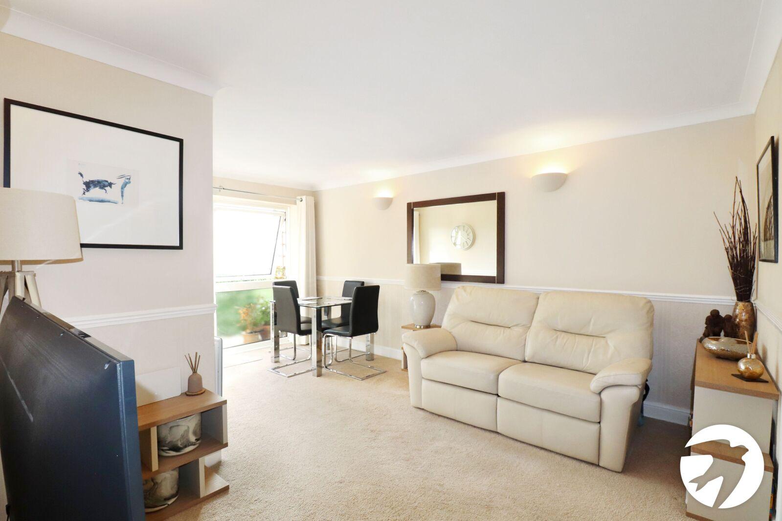 2 bedroom property for sale in  | Robinson Jackson