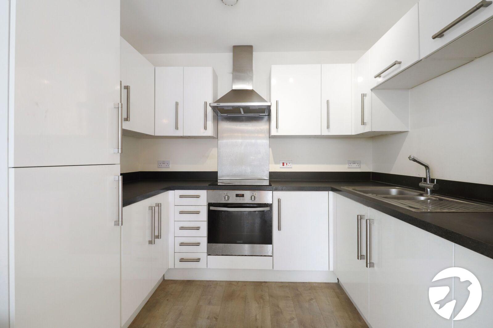 2 bedroom property for sale in Belvedere | Robinson Jackson