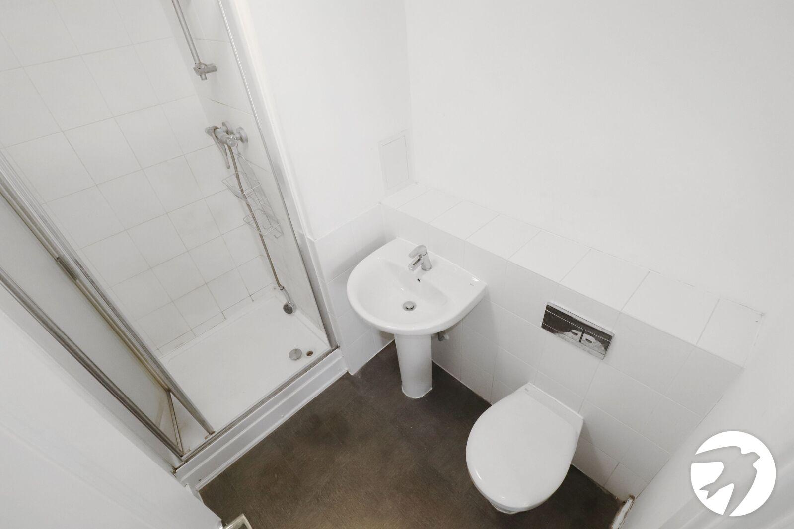 2 bedroom property for sale in Belvedere | Robinson Jackson