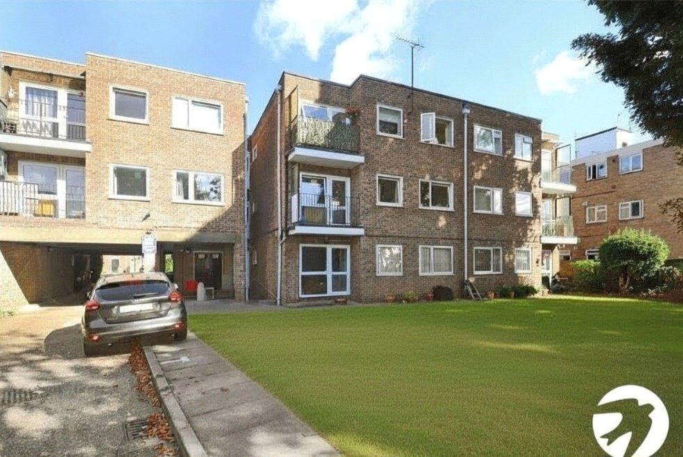 2 bedroom property for sale in Belvedere | Robinson Jackson