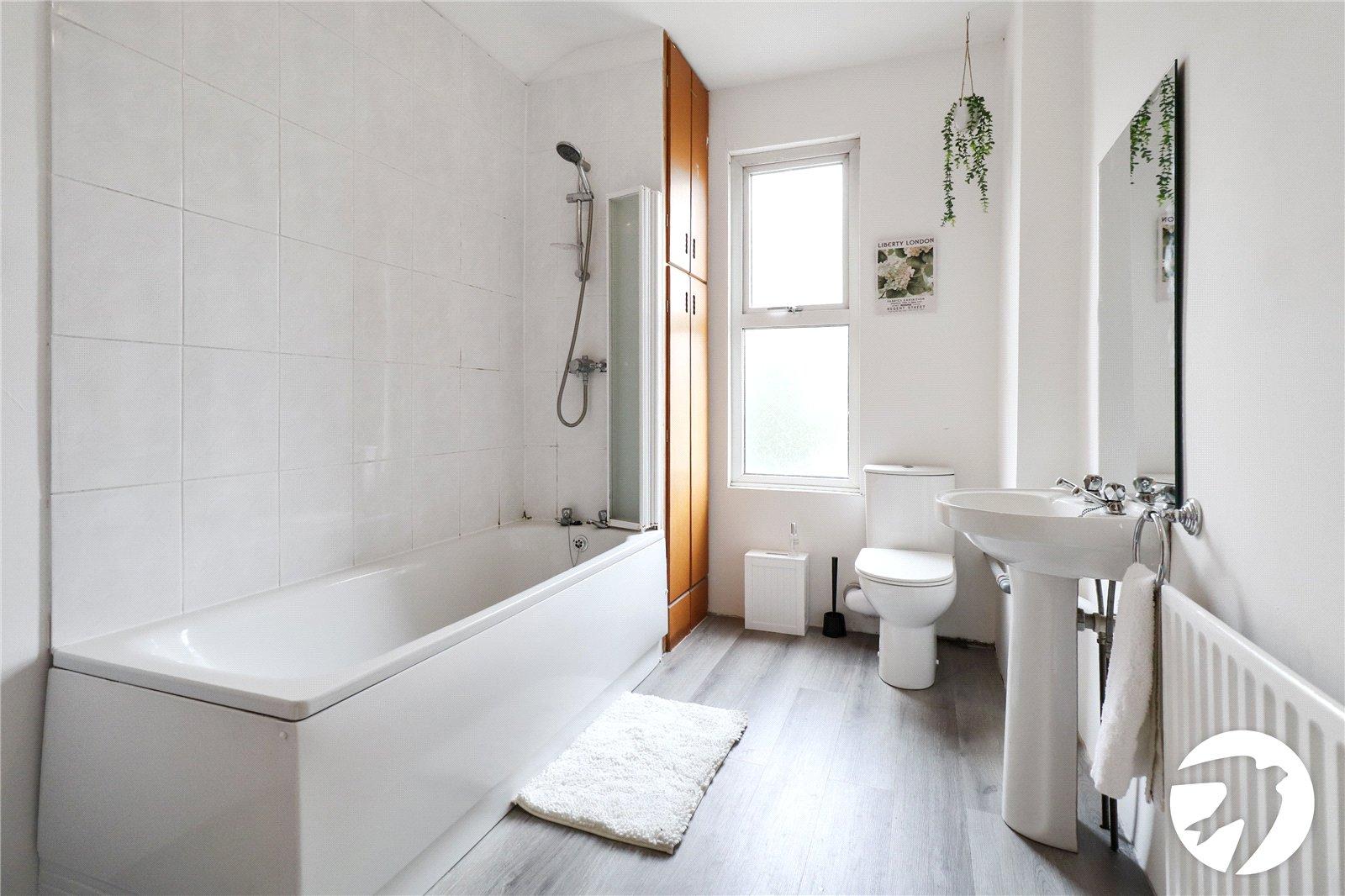 2 bedroom house for sale in Erith | Robinson Jackson