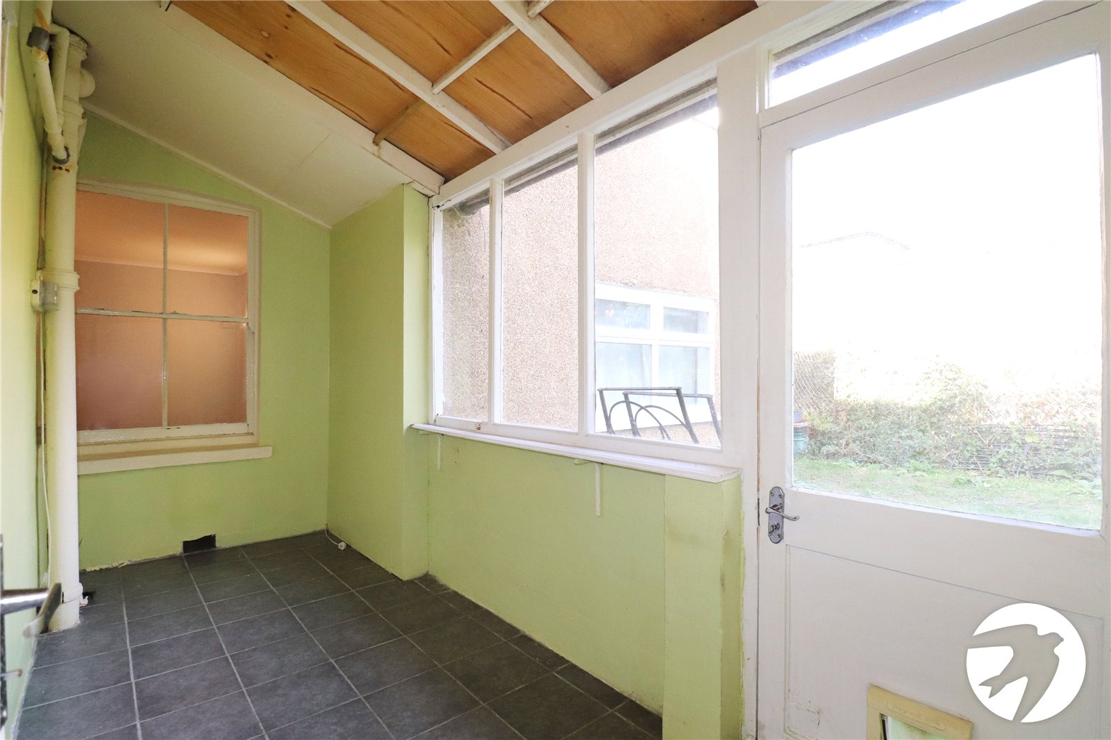 2 bedroom property for sale in  | Robinson Jackson