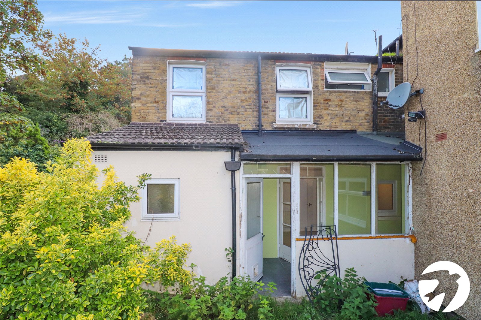 2 bedroom property for sale in  | Robinson Jackson