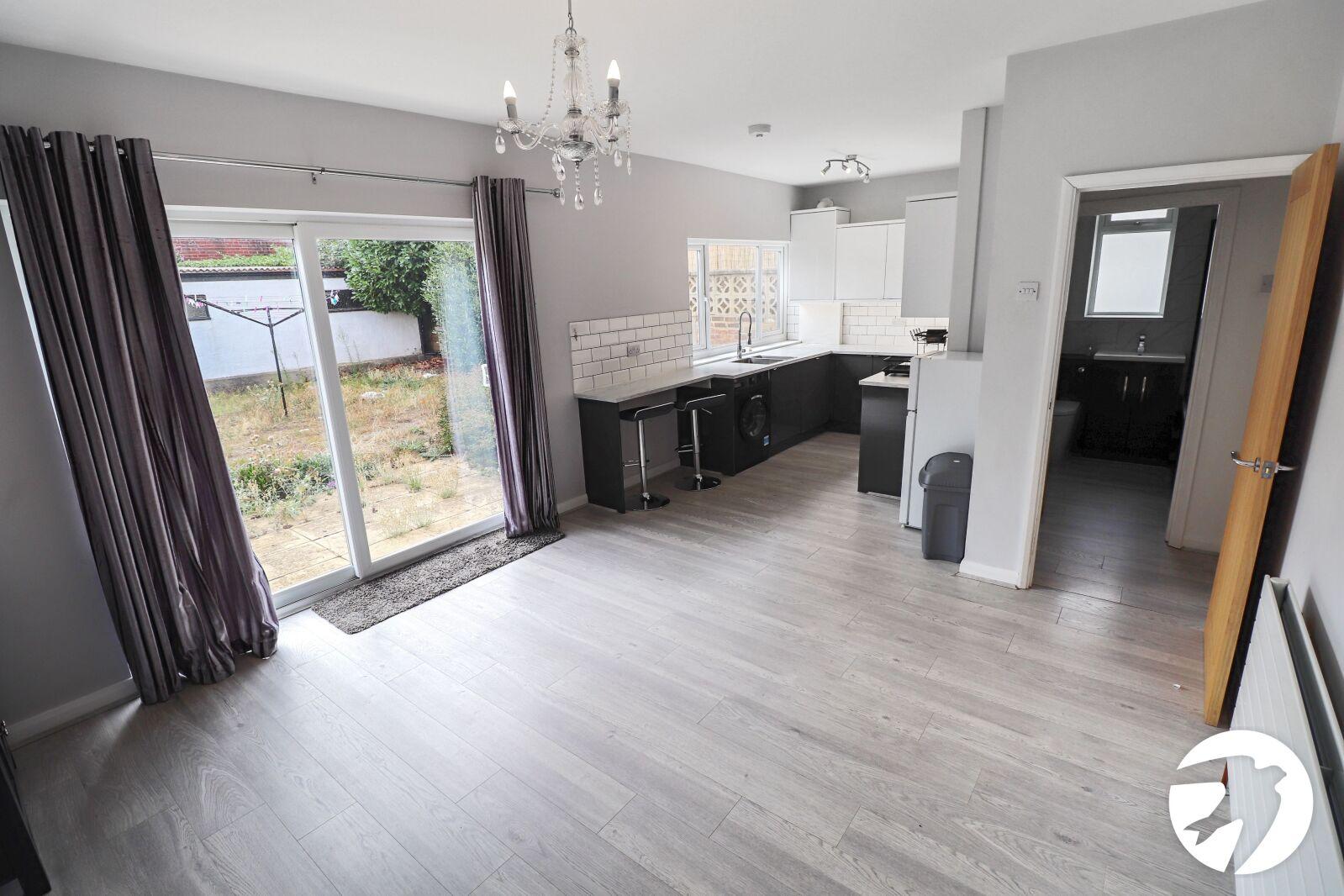 3 bedroom bungalow for sale in Belvedere | Robinson Jackson