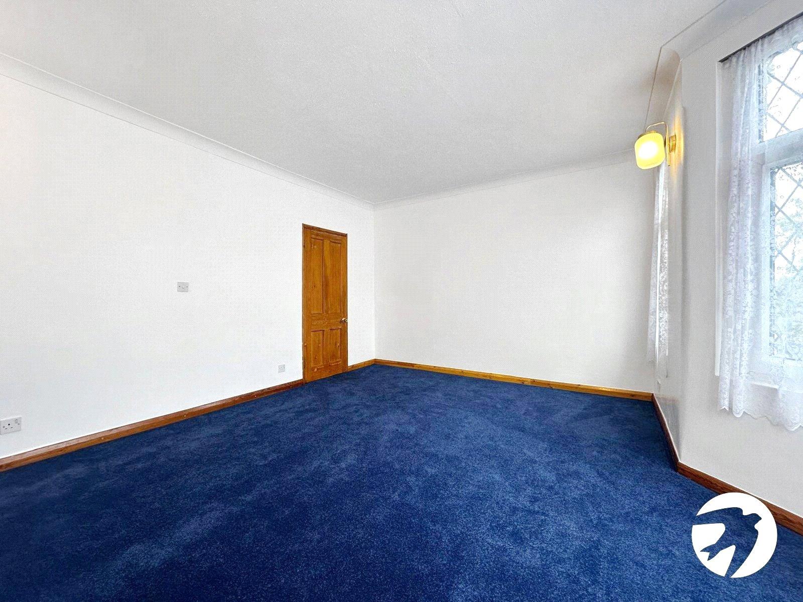 3 bedroom house for sale in London | Robinson Jackson