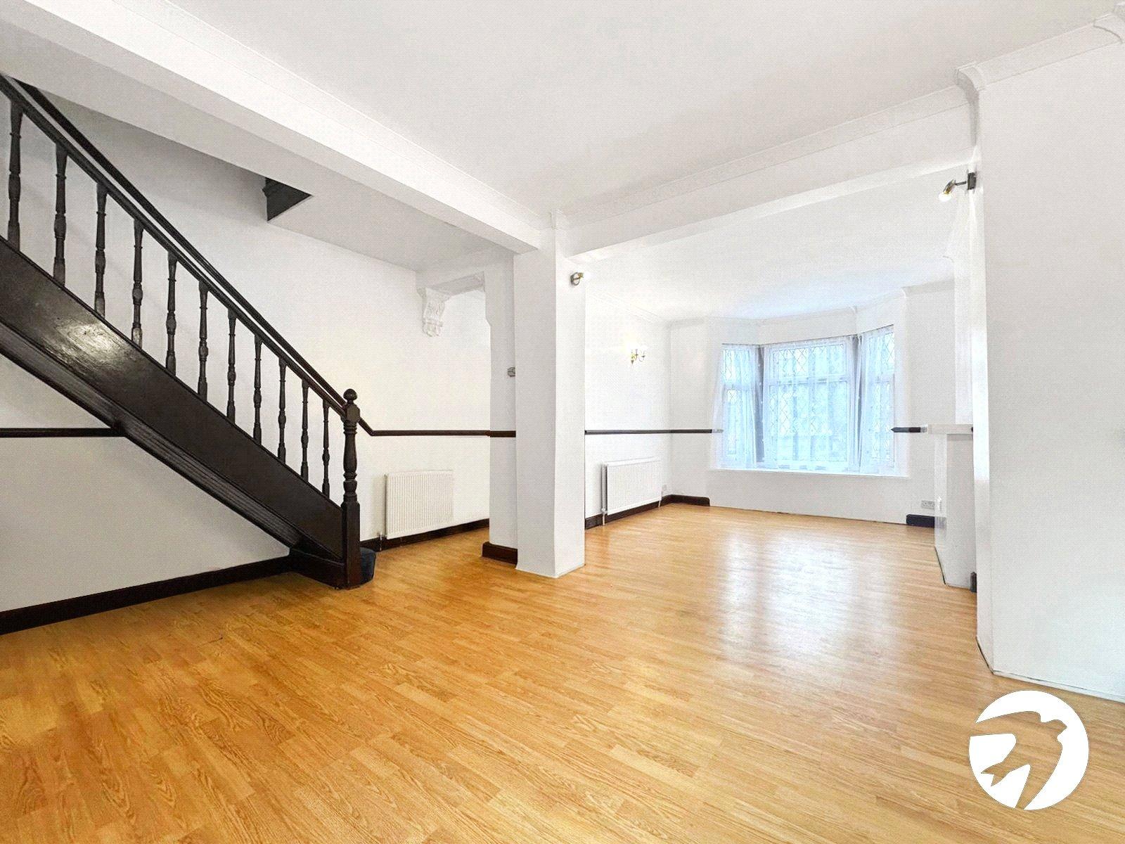 3 bedroom house for sale in London | Robinson Jackson