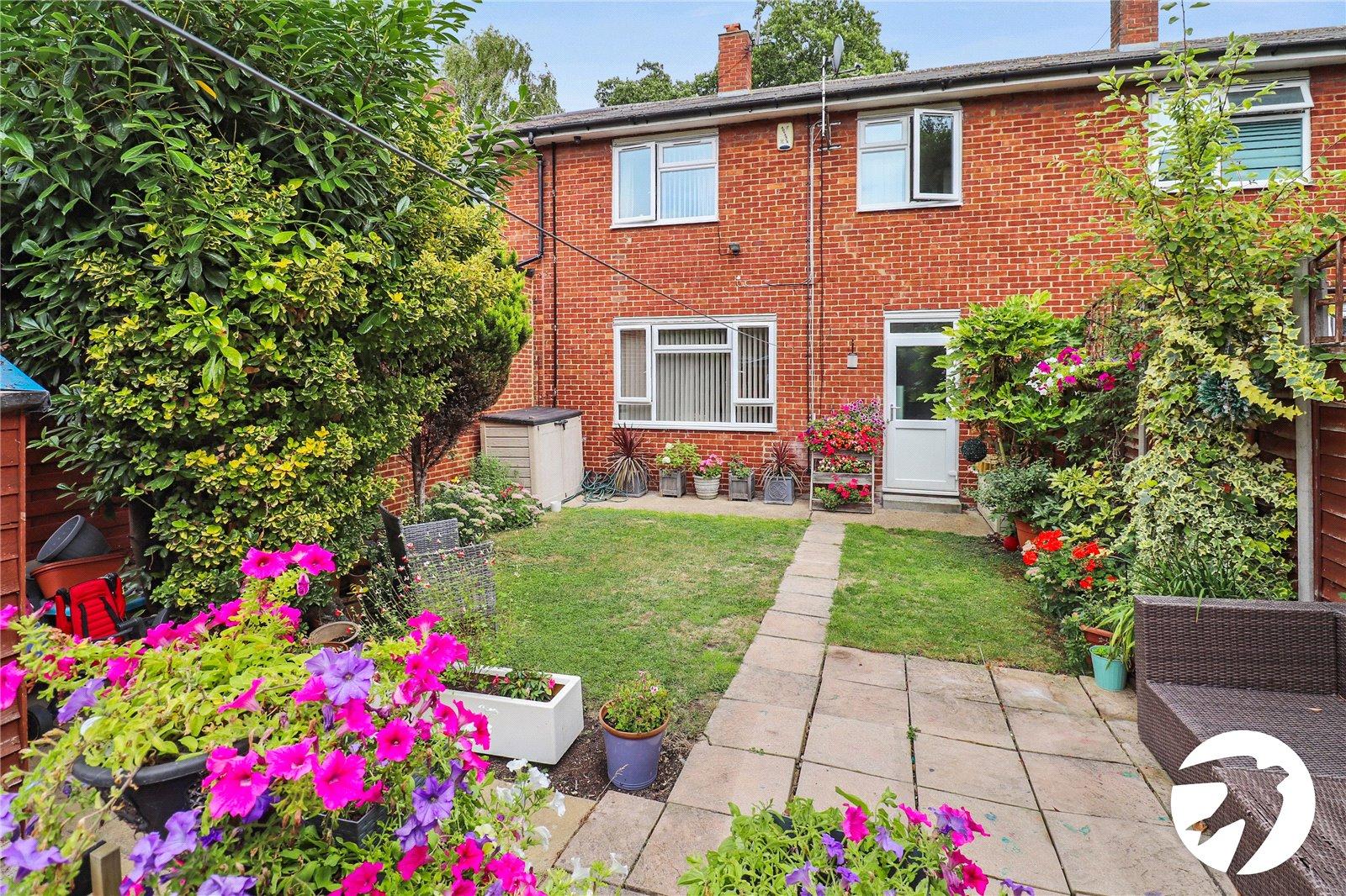3 bedroom house for sale in London | Robinson Jackson