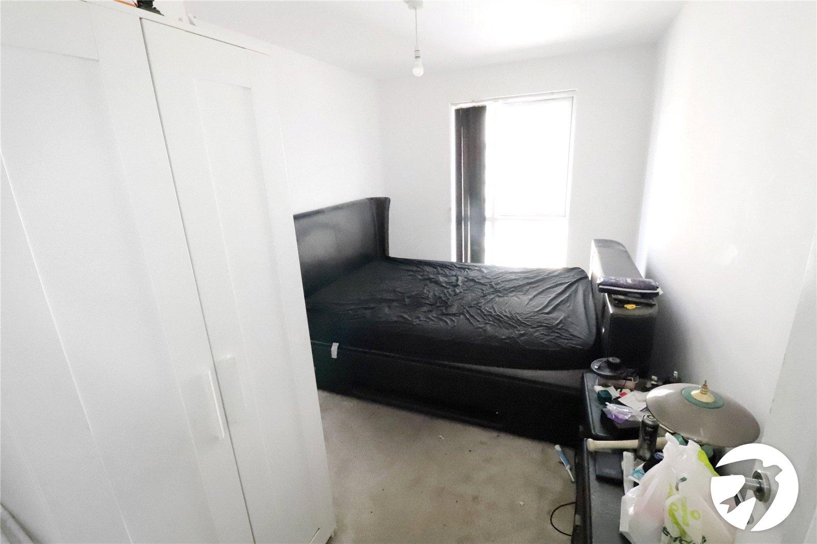 2 bedroom property for sale in Belvedere | Robinson Jackson