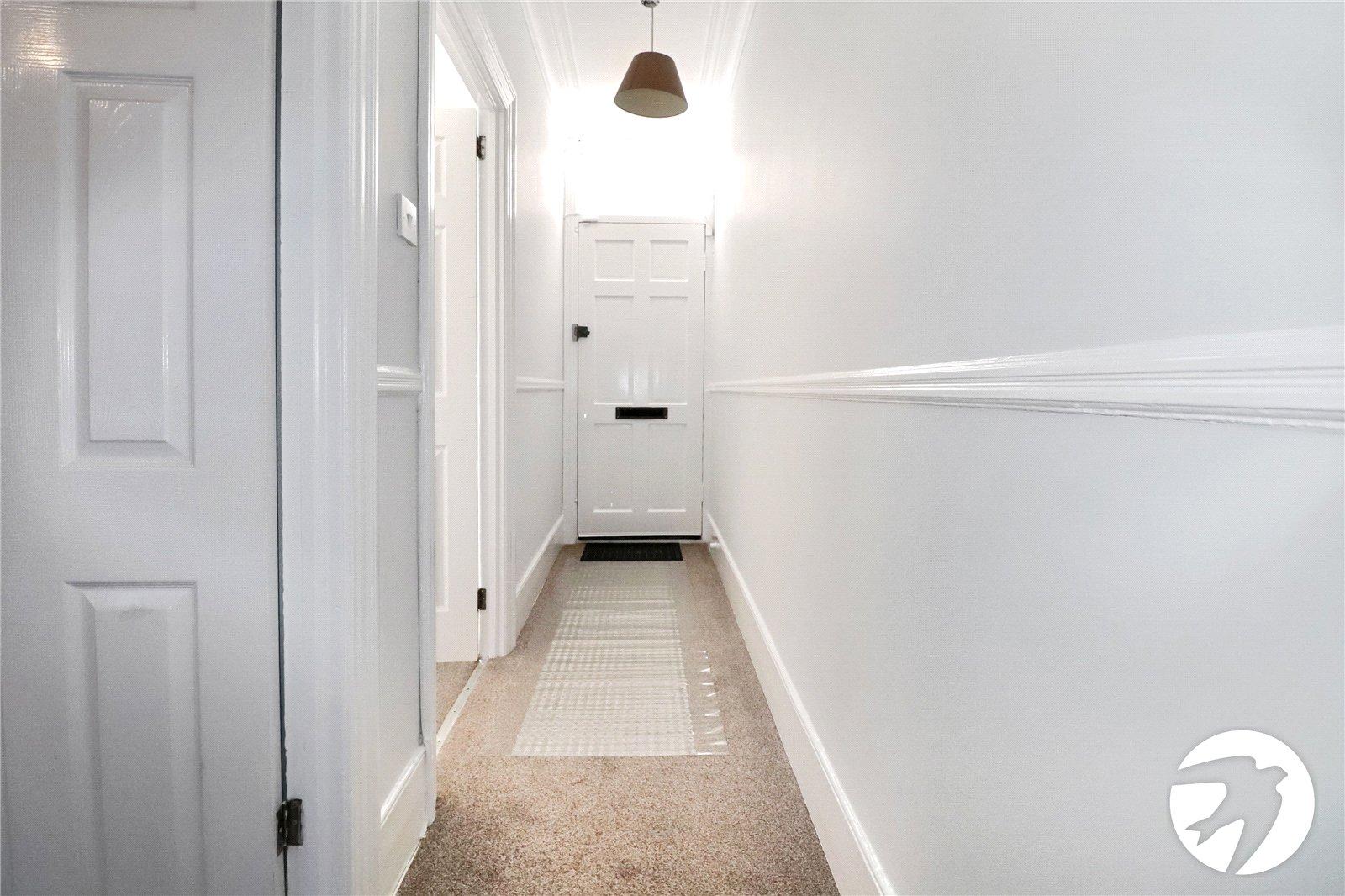 2 bedroom house for sale in London | Robinson Jackson