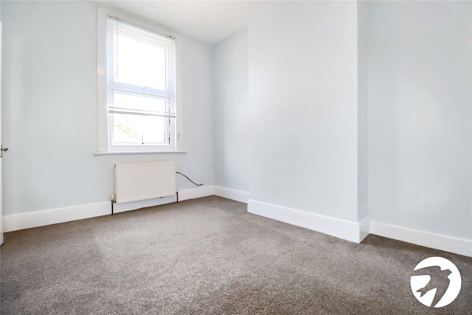 2 bedroom house for sale in London | Robinson Jackson