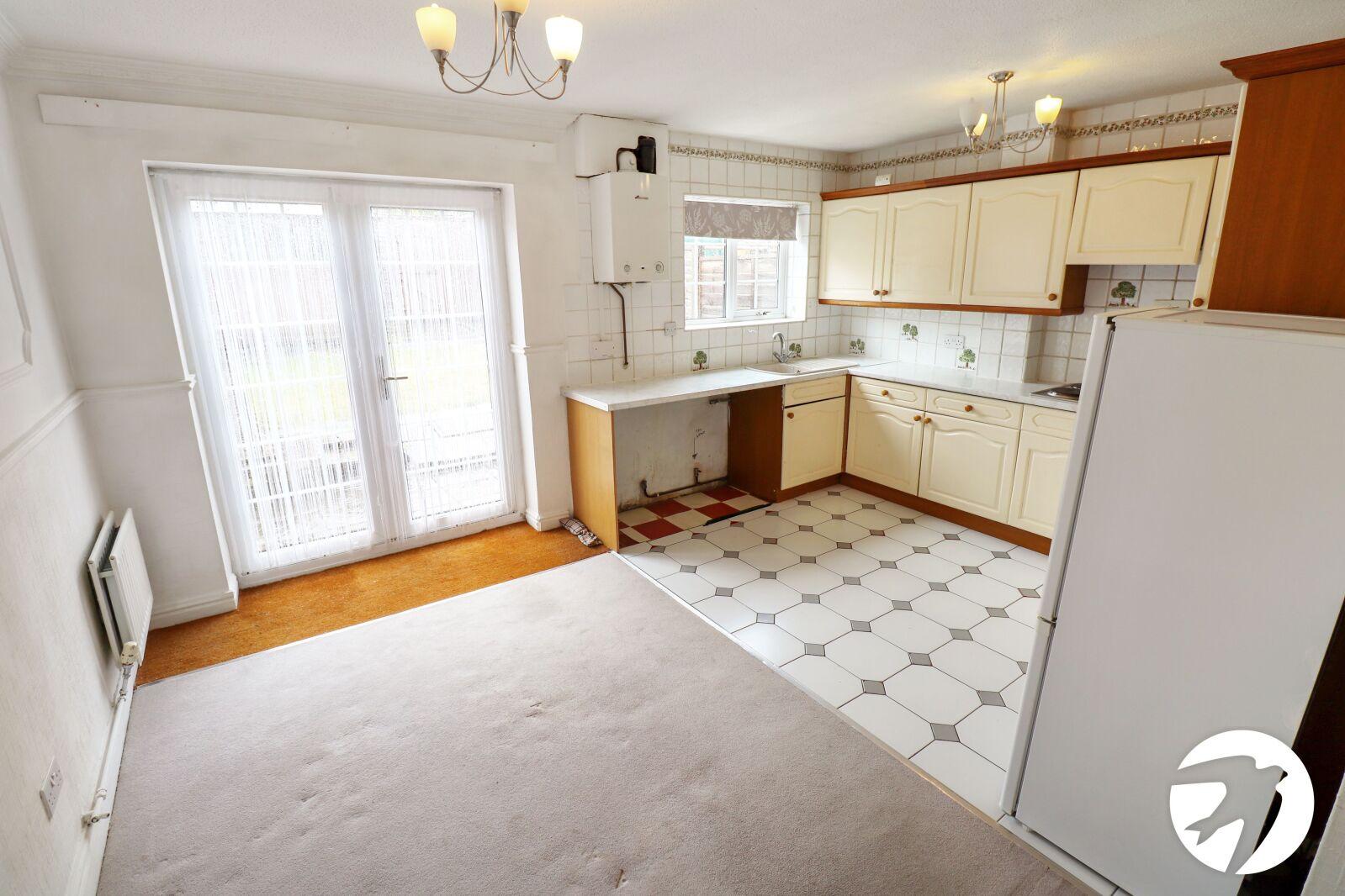 2 bedroom house for sale in London | Robinson Jackson