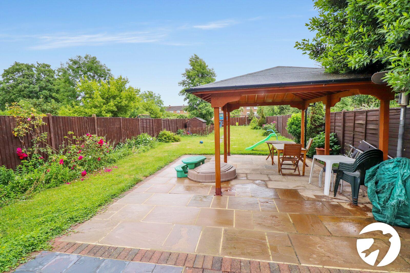 4 bedroom property for sale in Belvedere | Robinson Jackson