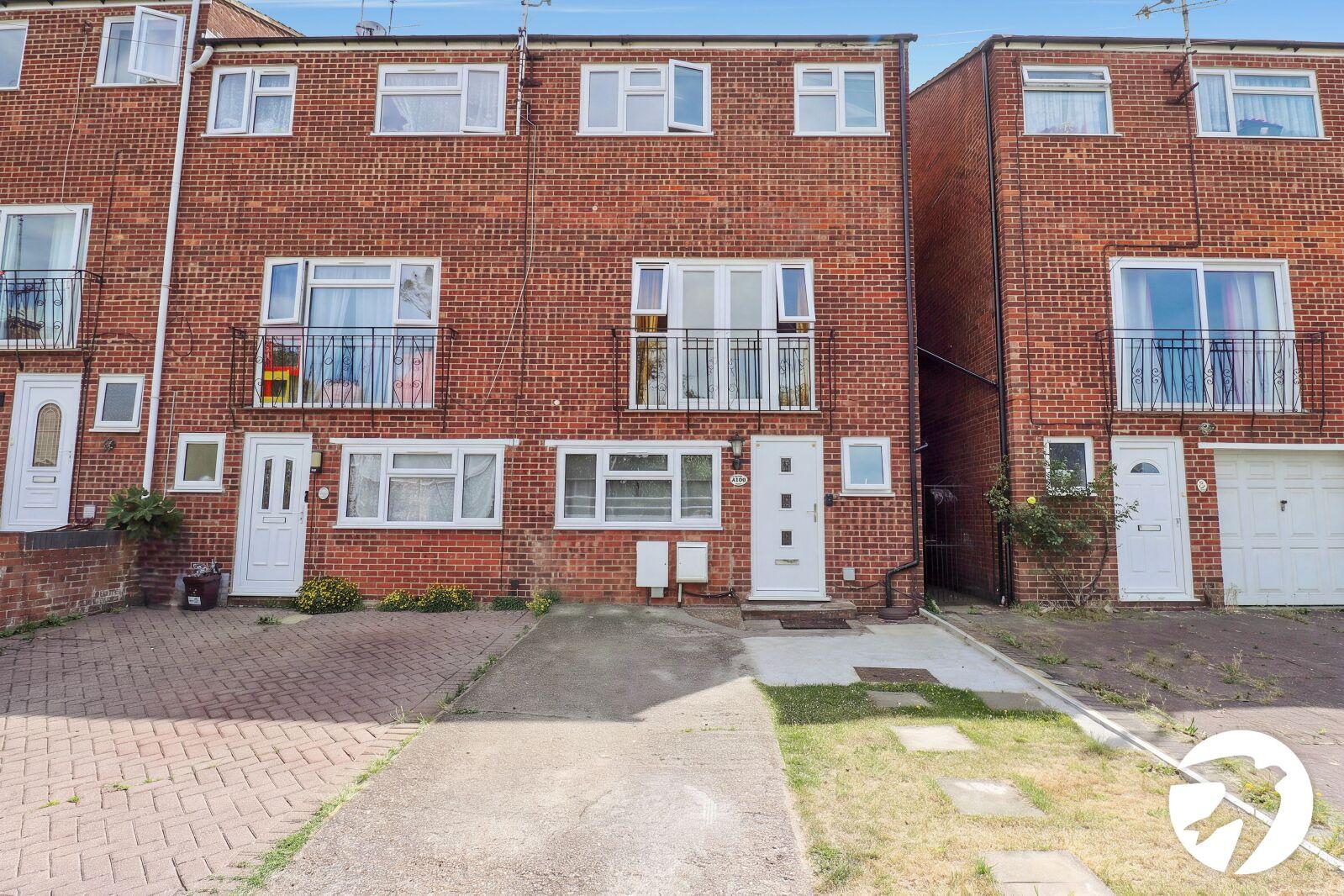 4 bedroom property for sale in Belvedere | Robinson Jackson