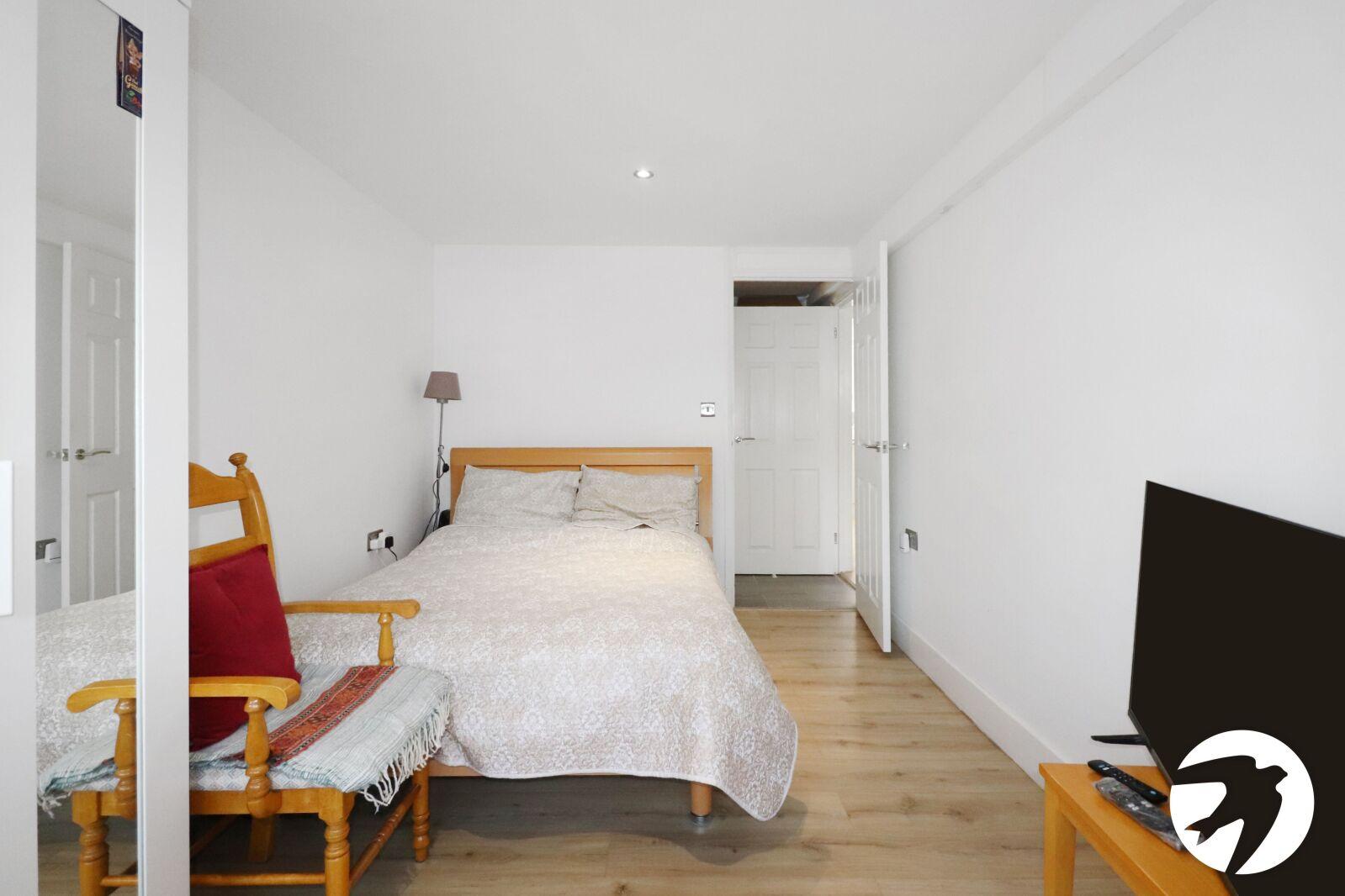 4 bedroom property for sale in Belvedere | Robinson Jackson