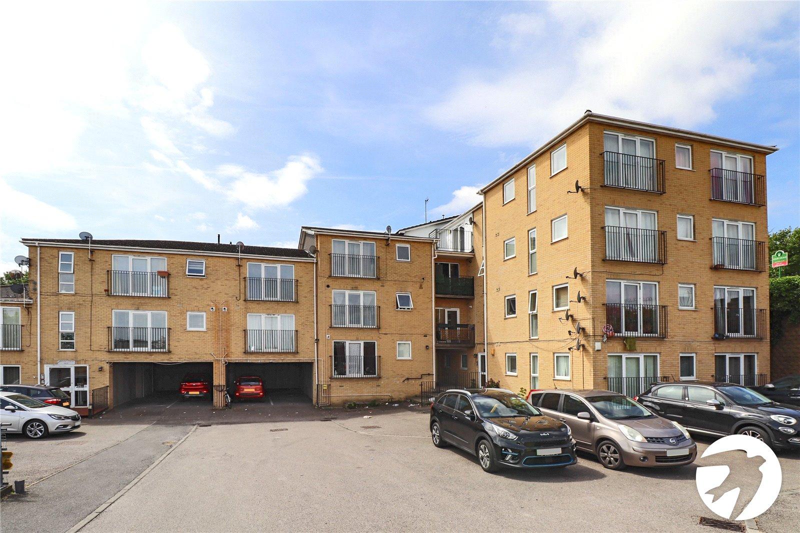 2 bedroom property for sale in Belvedere | Robinson Jackson